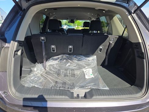 Used 2025 Honda Pilot EX-L image 19