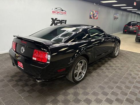 Used 2007 Ford Mustang GT RWD image 14
