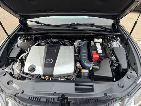 Used 2024 Lexus ES 350 w/ Premium Package image 30