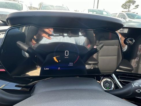 New 2026 Chevrolet Trax RS w/ Driver Confidence Package image 21