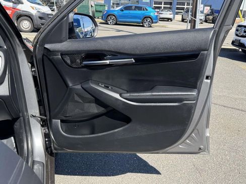 Used 2024 Kia Seltos S AWD/4WD image 11