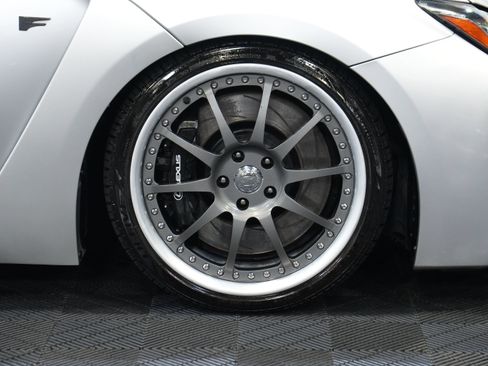 Used 2015 Lexus RC F w/ Performance Package RWD image 50
