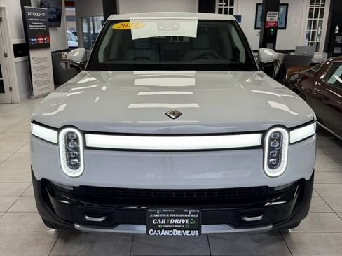 Used 2022 Rivian R1T Adventure AWD/4WD image 2