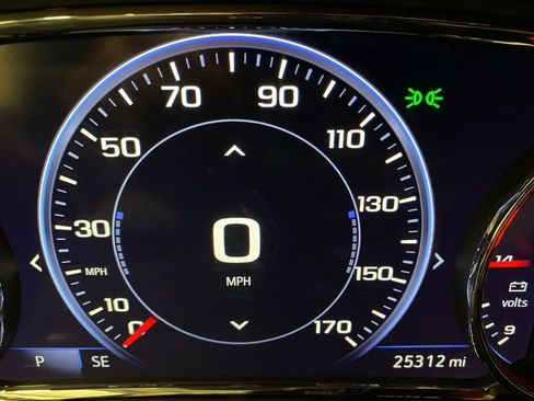 Used 2024 GMC Terrain Denali w/ Denali Premium Package image 21