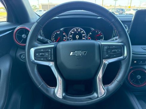 Used 2023 Chevrolet Blazer RS w/ Enhanced Convenience Package FWD image 18