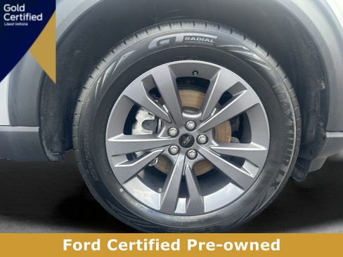 Certified 2023 Ford Explorer XLT w/ Equipment Group 202A AWD/4WD image 8
