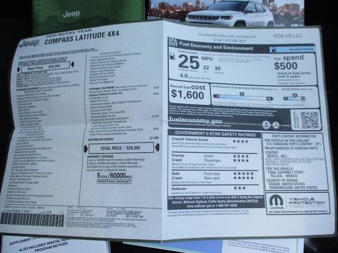 Used 2020 Jeep Compass Latitude w/ Cold Weather Group AWD/4WD image 28