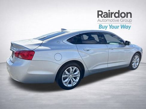Used 2017 Chevrolet Impala LT w/ Convenience Package FWD image 7