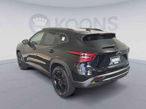 New 2026 Chevrolet Trax ACTIV image 4