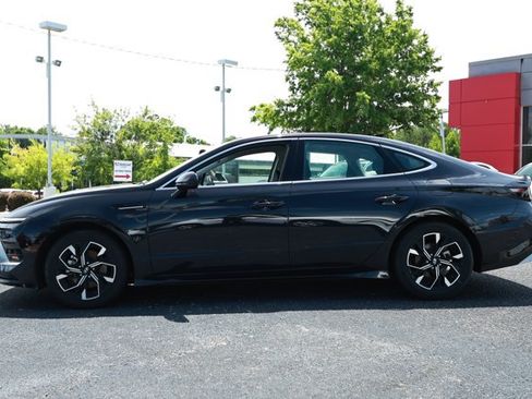 Used 2025 Hyundai Sonata SEL FWD image 9