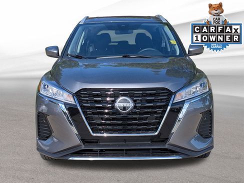 Certified 2023 Nissan Kicks SV FWD image 3
