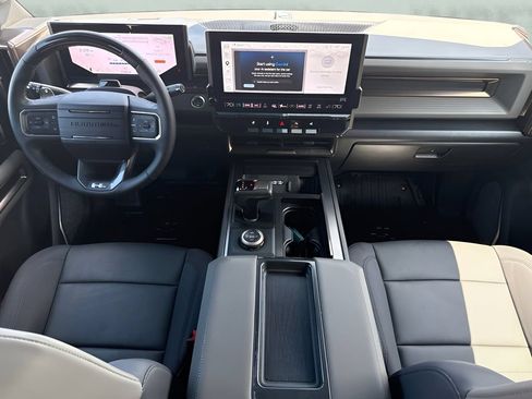 Used 2025 GMC Hummer EV 2X AWD/4WD image 15