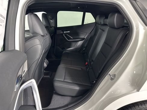 New 2026 BMW X2 xDrive28i image 21