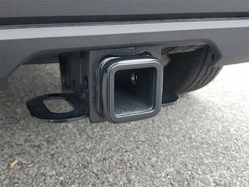 Used 2024 Toyota Tundra Limited image 11