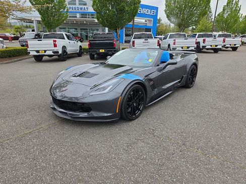 Used 2017 Chevrolet Corvette Grand Sport RWD image 5