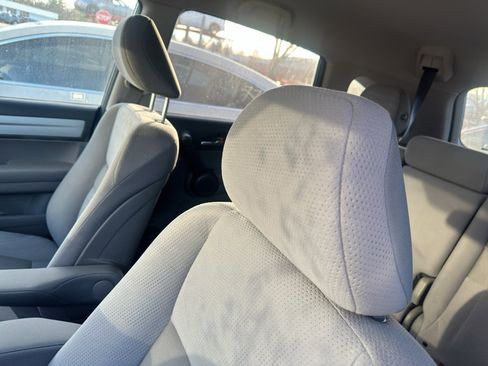 Used 2011 Honda CR-V SE image 6