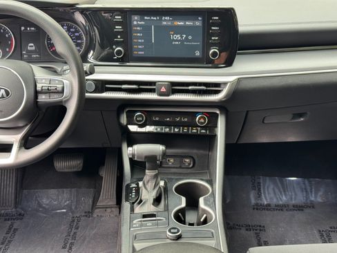 Used 2021 Kia K5 LXS FWD image 21