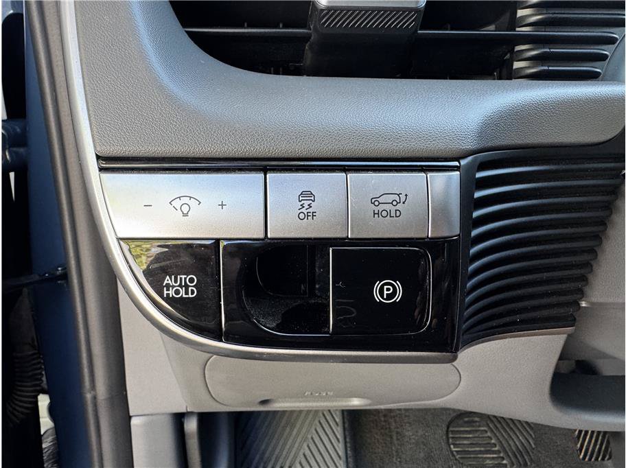 Used 2024 Hyundai Ioniq 5 SEL AWD/4WD image 26