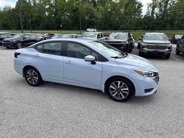 Used 2025 Nissan Versa SV w/ Trunk Package FWD image 13