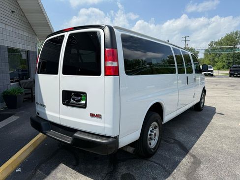Used 2018 GMC Savana 3500 LS RWD image 3
