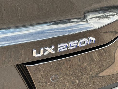 Certified 2020 Lexus UX 250h w/ Premium Package AWD/4WD image 21
