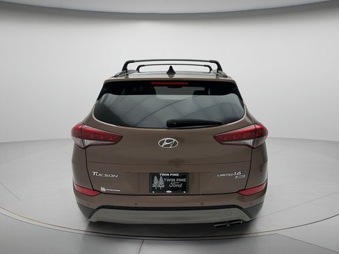 Used 2016 Hyundai Tucson Limited w/ Option Group 03 AWD/4WD image 7