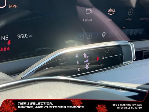 Used 2025 Cadillac Optiq Luxury 2 w/ LPO, Floor Liner Package AWD/4WD image 42