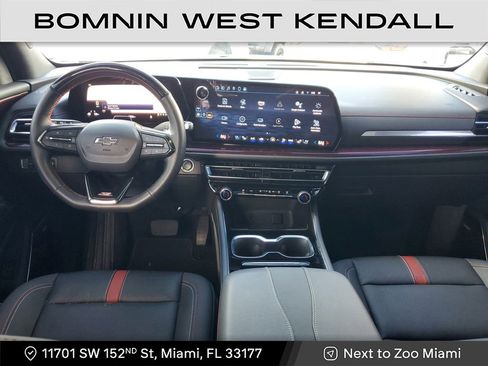 Used 2024 Chevrolet Traverse RS image 15