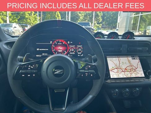 Used 2024 Nissan Z NISMO w/ Floor Mat Package RWD image 24
