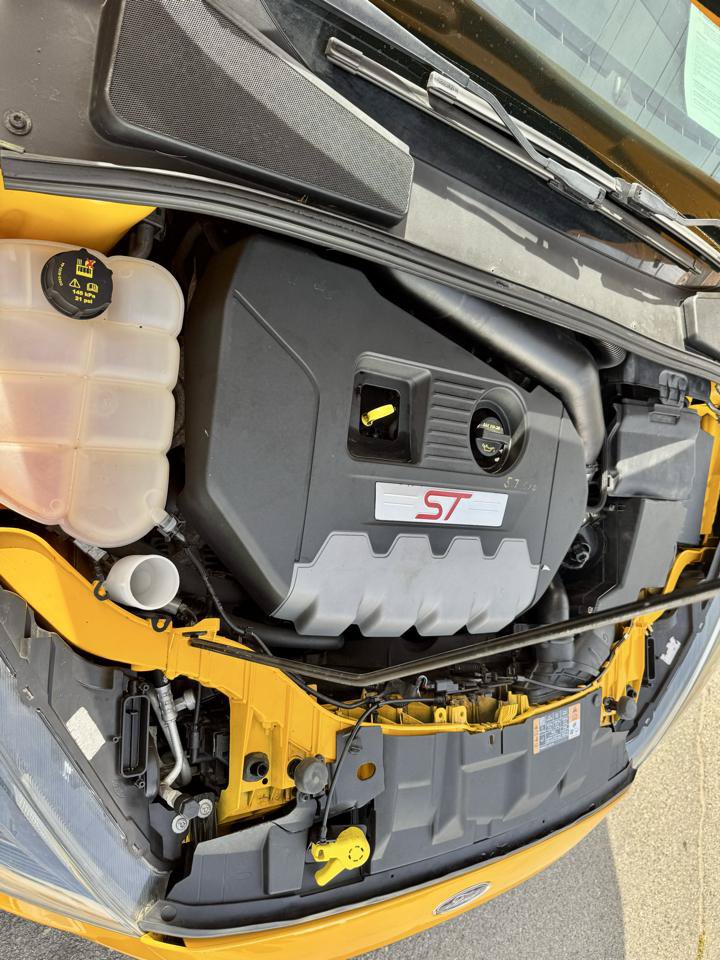 Used 2015 Ford Focus ST FWD image 26