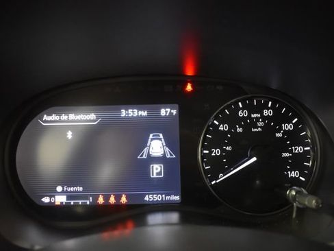 Used 2024 Nissan Kicks SV FWD image 24