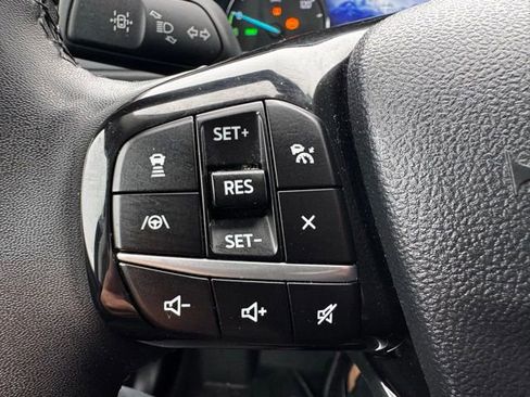 Used 2022 Ford Escape SEL w/ Class II Trailer Tow Package AWD/4WD image 23
