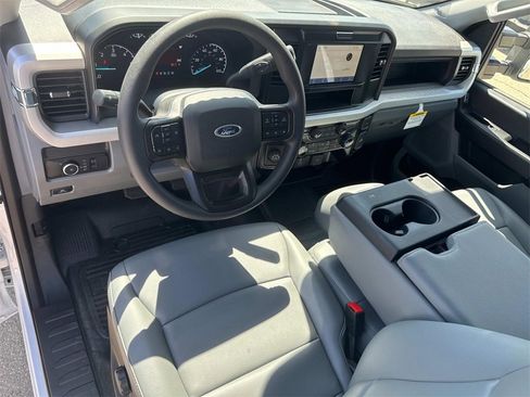 New 2025 Ford F350 XL w/ XL Chrome Package image 7
