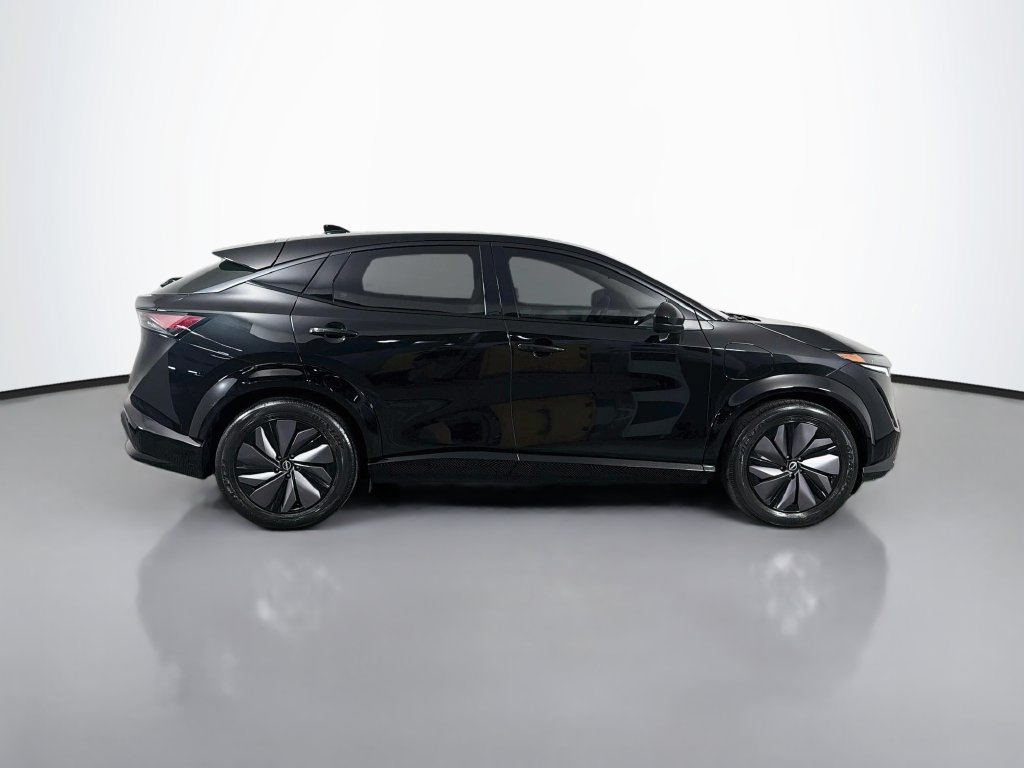 Used 2024 Nissan Ariya AWD image 8