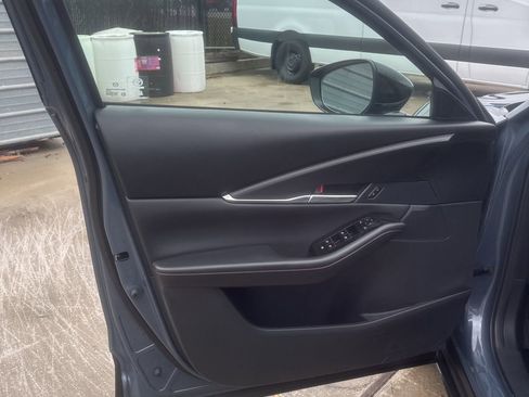 Used 2025 MAZDA CX-30 AWD 2.5 S w/ Preferred Package image 13