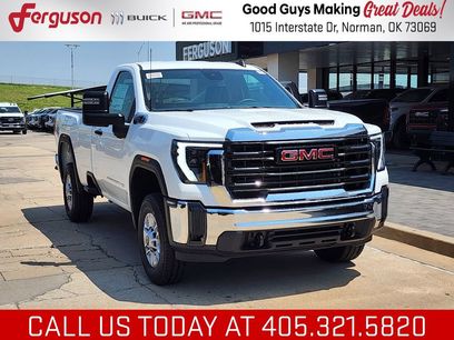New 2026 GMC Sierra 2500 Pro w/ Convenience Package