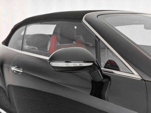 Used 2015 Bentley Continental GT image 38