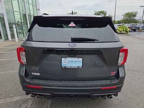 Used 2020 Ford Explorer ST w/ Premium Technology Package AWD/4WD image 6