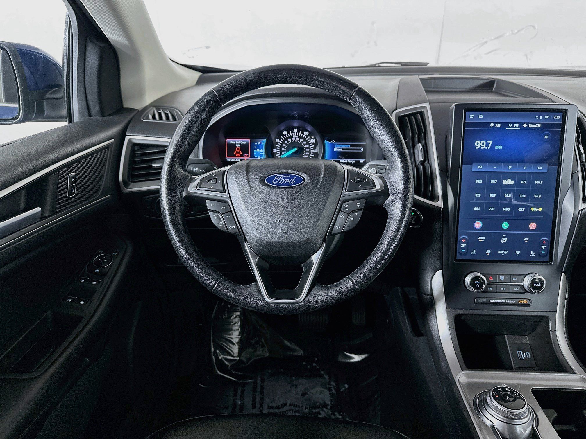Used 2023 Ford Edge SEL AWD/4WD image 20