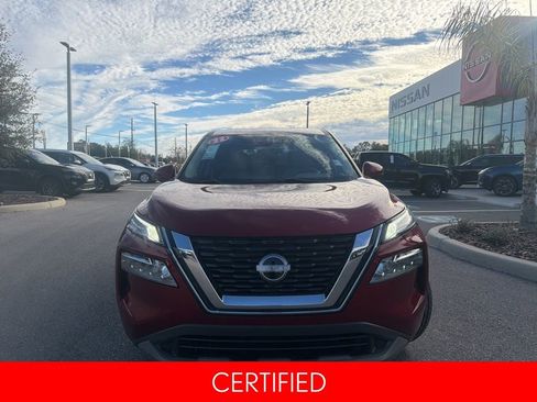 Certified 2022 Nissan Rogue SV image 3