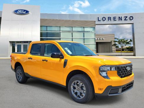New 2026 Ford Maverick XLT w/ XLT Luxury Package FWD image 3