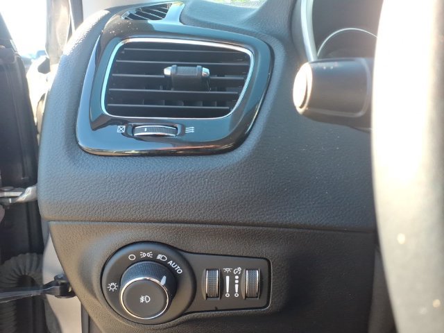 Certified 2019 Jeep Compass Limited w/ Safety & Security Group AWD/4WD image 21