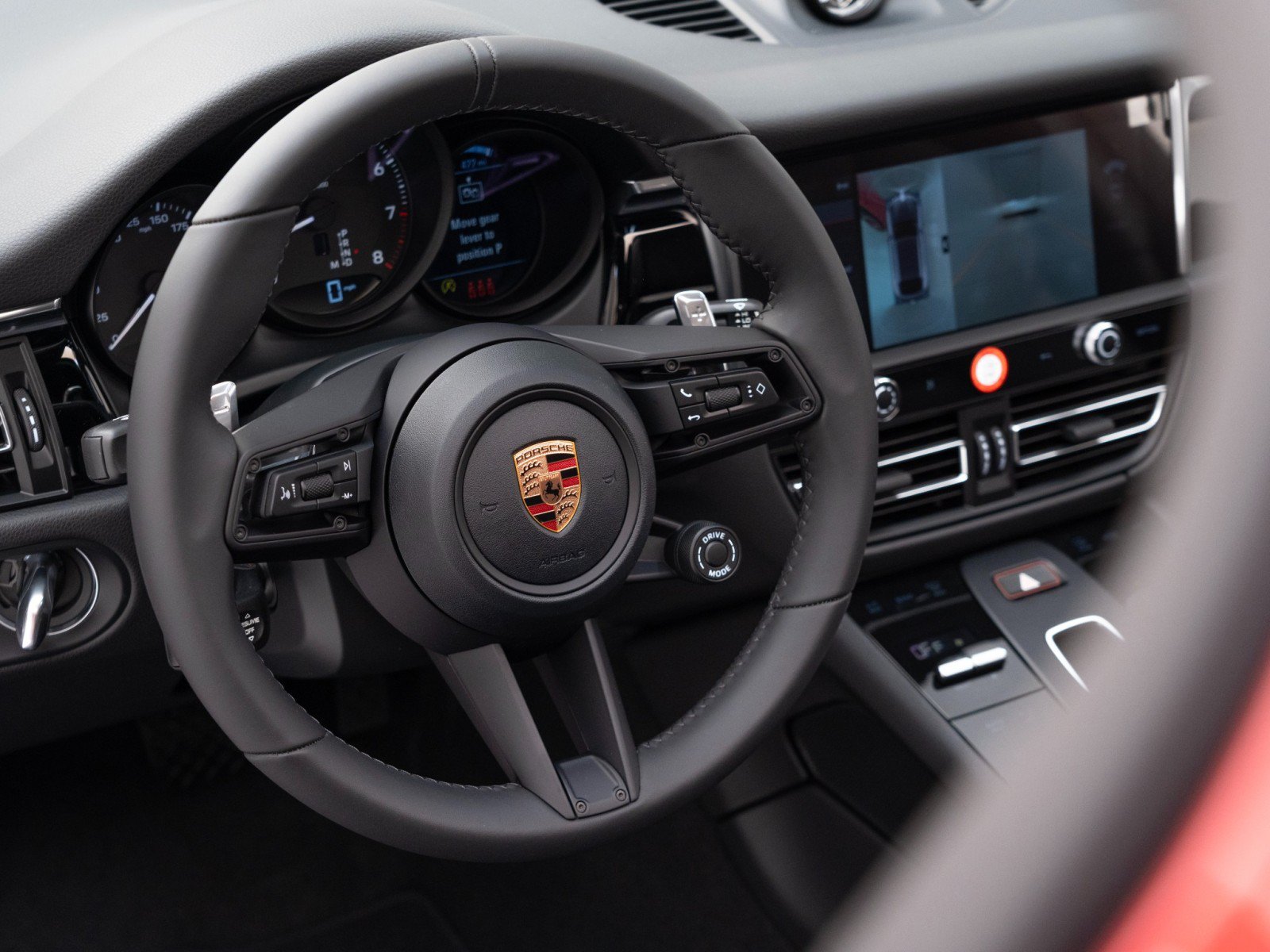 Certified 2026 Porsche Macan AWD/4WD image 20