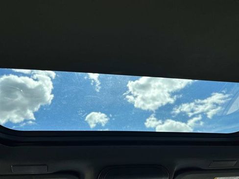 New 2025 Chevrolet Tahoe LT w/ Advanced Technology Package image 17