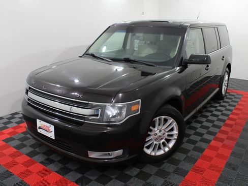 Used 2014 Ford Flex SEL w/ Equipment Group 202A AWD/4WD image 3