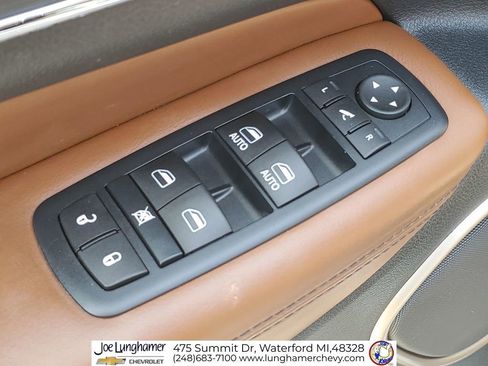 Used 2016 Jeep Grand Cherokee Summit AWD/4WD image 25
