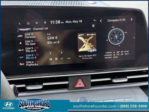 Certified 2025 Hyundai Elantra Limited FWD image 30