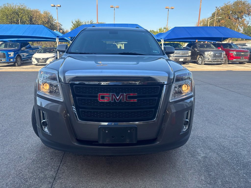 Used 2010 GMC Terrain SLT FWD image 2