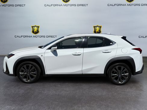Used 2021 Lexus UX 200 F Sport w/ Accessory Package (Z1) image 2