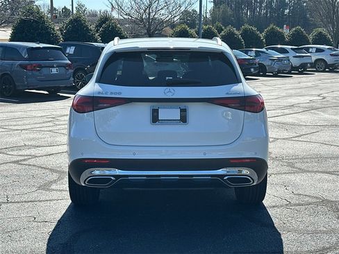 Certified 2026 Mercedes-Benz GLC 300 4MATIC image 6